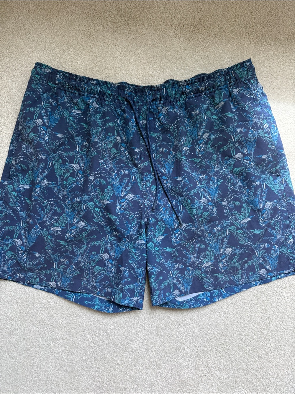 Southern Tide Navy & Teal Tropical-Leaf Swim Trunks